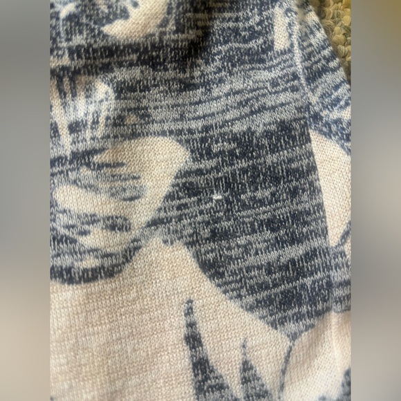 Ginger G Boho Summer Floral Print Flowy V-Neck Lined Romper - Picture 11 of 11